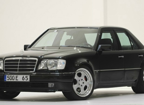 Wyjątkowy Mercedes W124 na sprzedaż