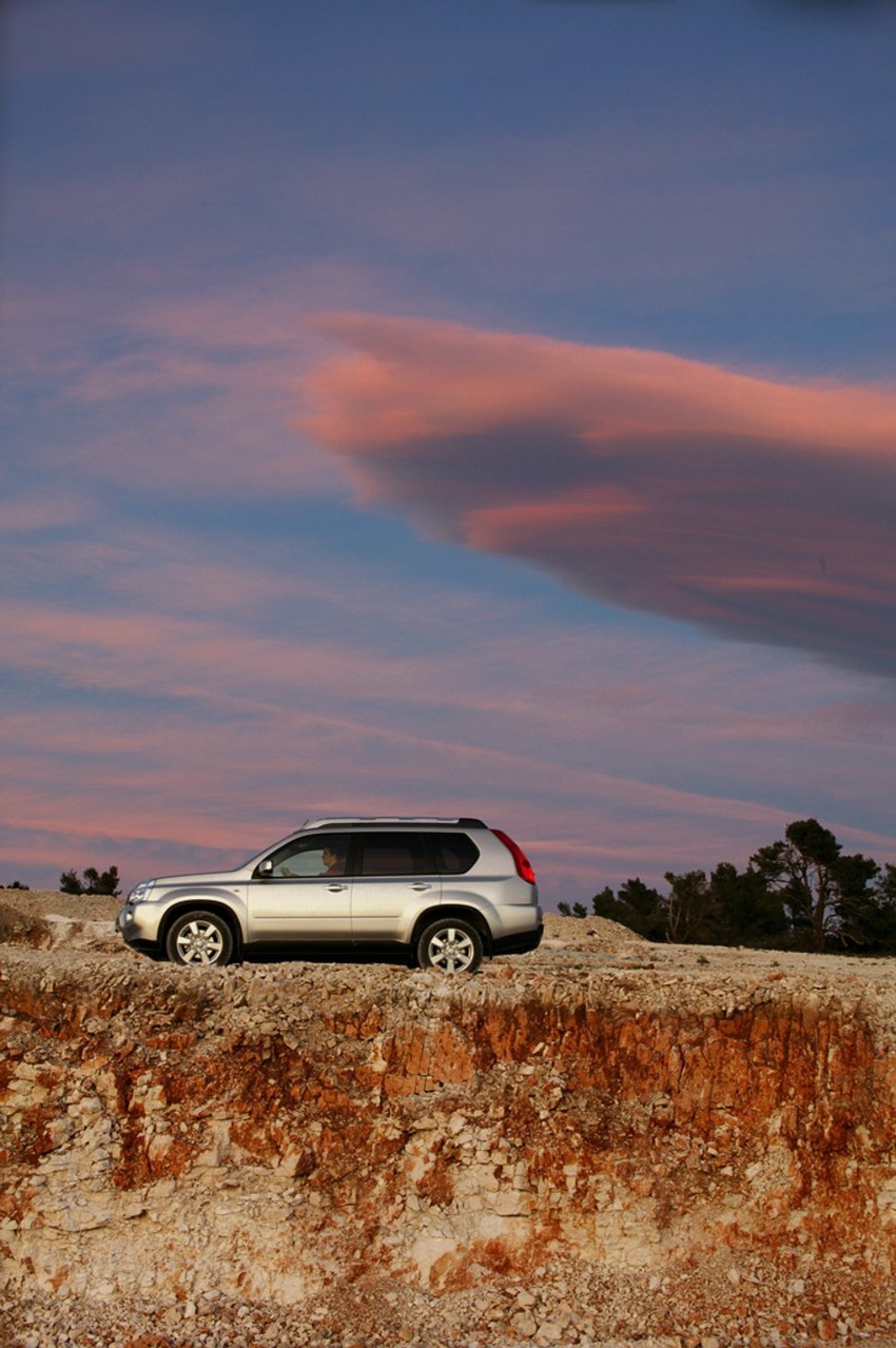 Nissan: wjechał nowy X-TRAIL