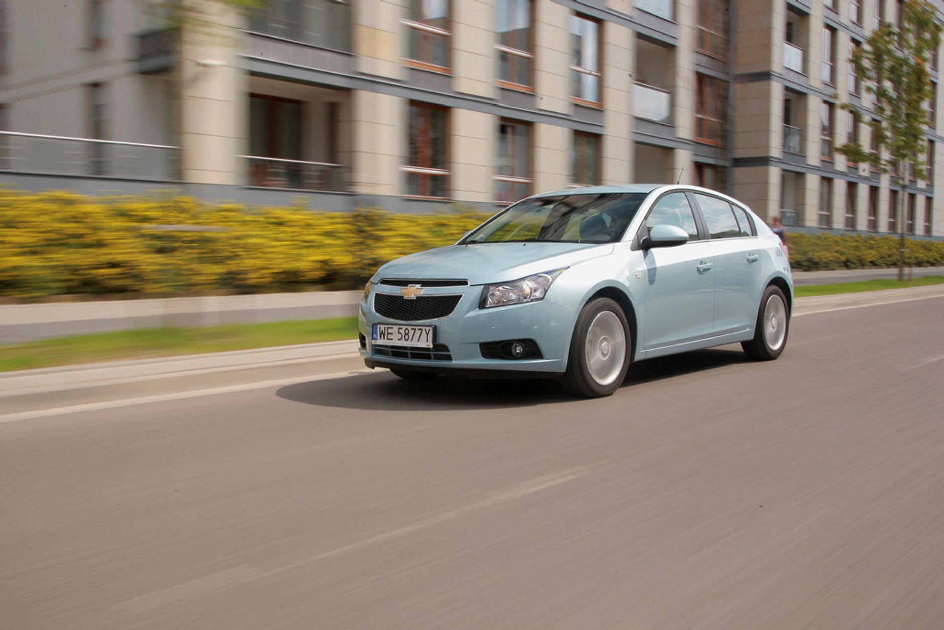 Cruze hatchback: czy Chevrolet pokona Volkswagena Golfa