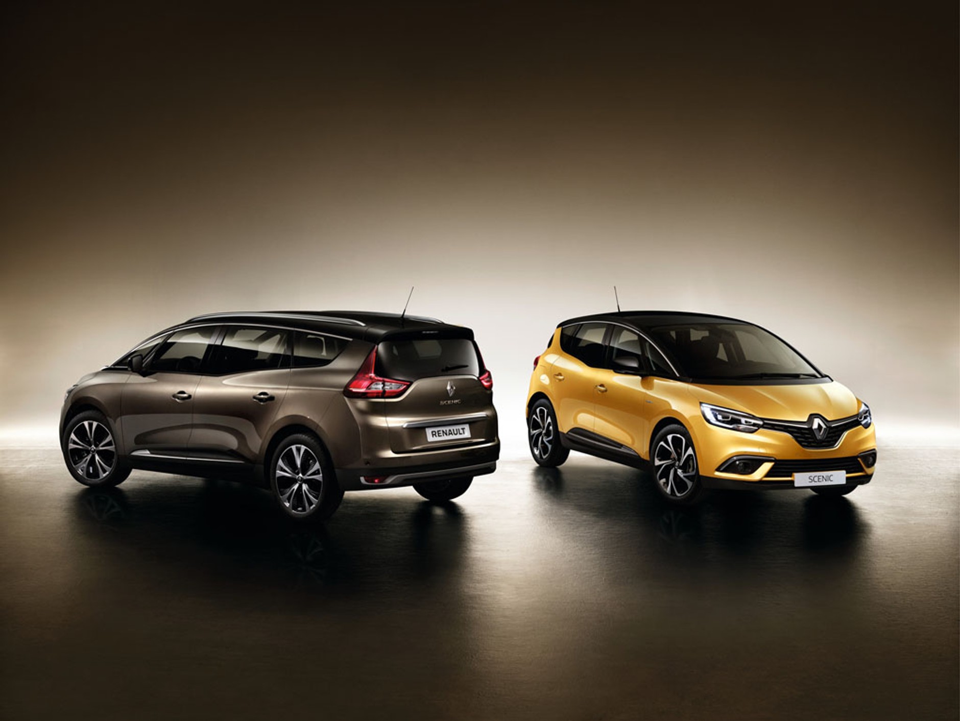 Nowy Renault Grand Scénic - kompaktowy van w większym wydaniu