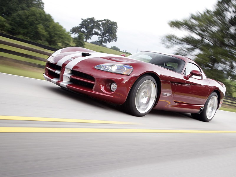 Dodge Viper SRT10: model 2008 już w produkcji (wideo)
