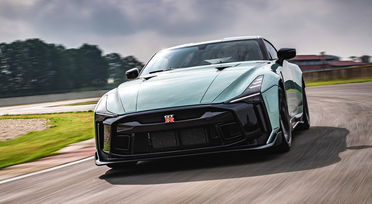 Nissan GT-R 50 by Italdesign – stylowe 720 KM