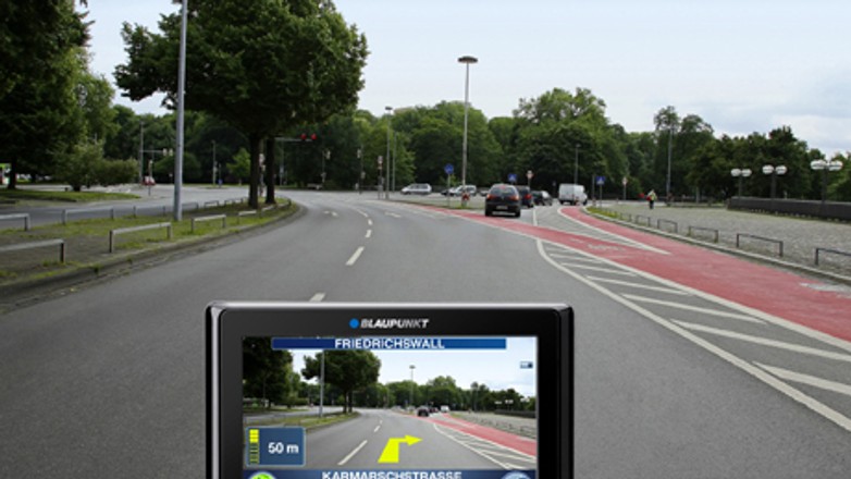 Nowości car audio i GSM