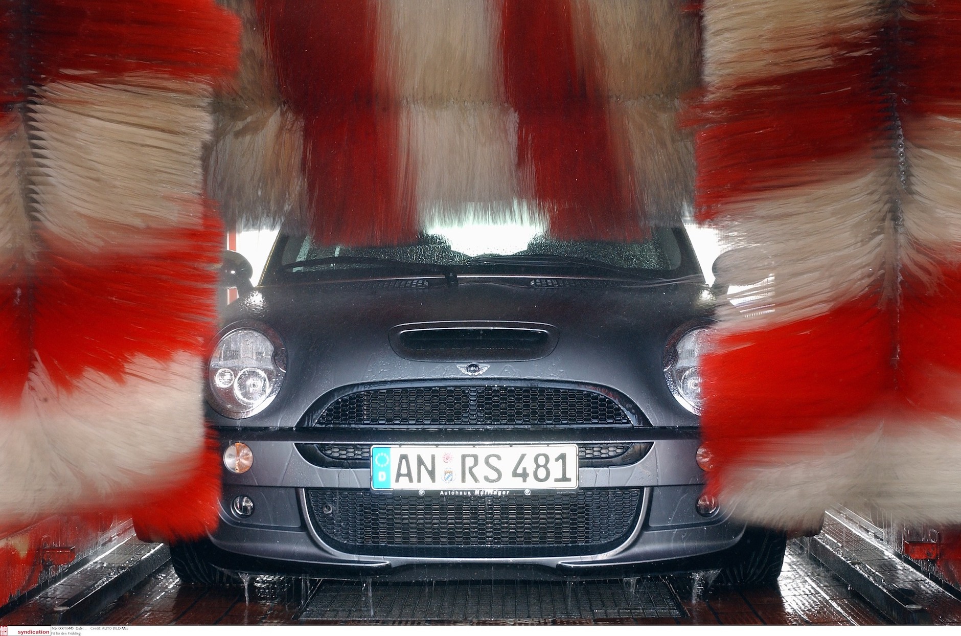 Regulaminy myjni mogą mieć różne podchwytliwe zapisy. Zbyt długie spędzanie czasu na myjni czasem również może być przyczyną otrzymania kary