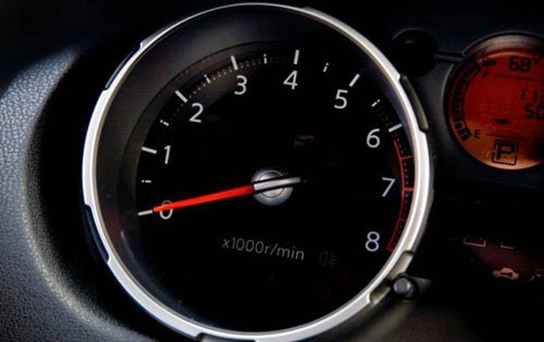 Nissan Rogue: mały i tani crossover