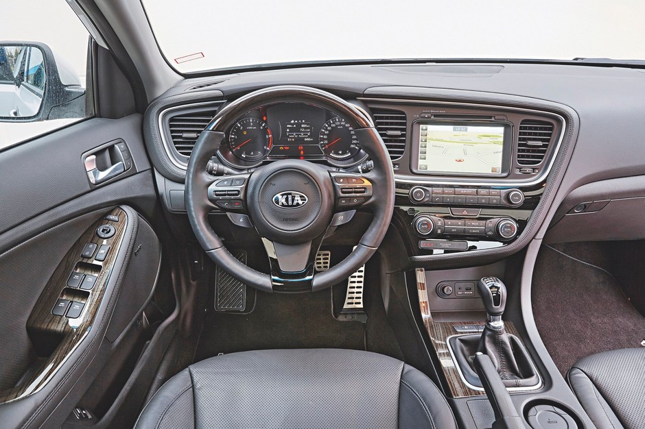 Nowy Volkswagen Passat kontra Kia Optima, Opel Insignia, Peugeot 508 i Skoda Superb