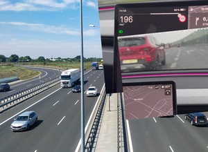 To było "tylko" 200 km/h na ekspresówce. Kierowca pokazał, jak z miejsca stracić prawo jazdy