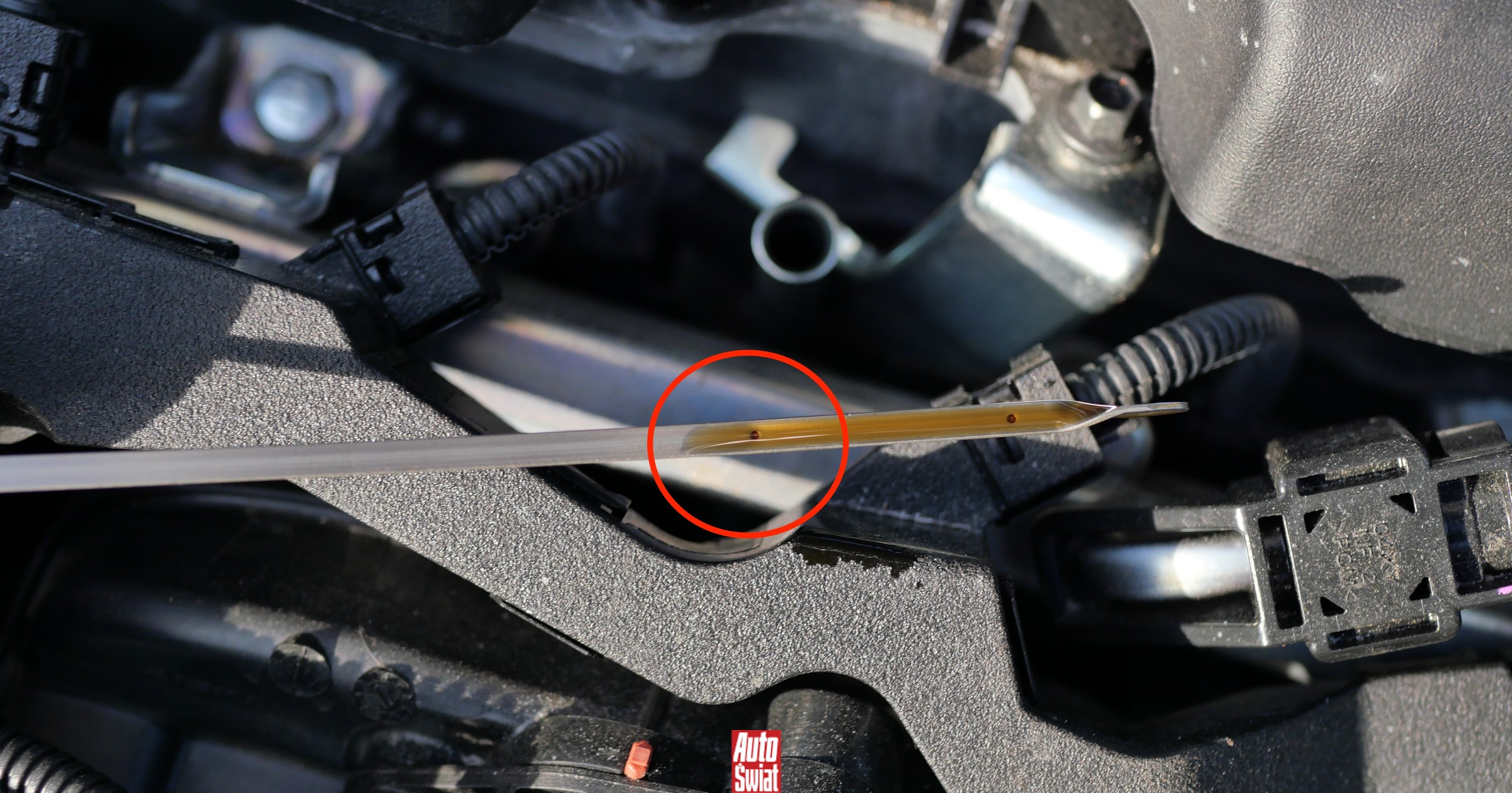 Co mówi bagnet olejowy? Czy na oko widać, iż olej jest do wymiany? Wyjaśniam