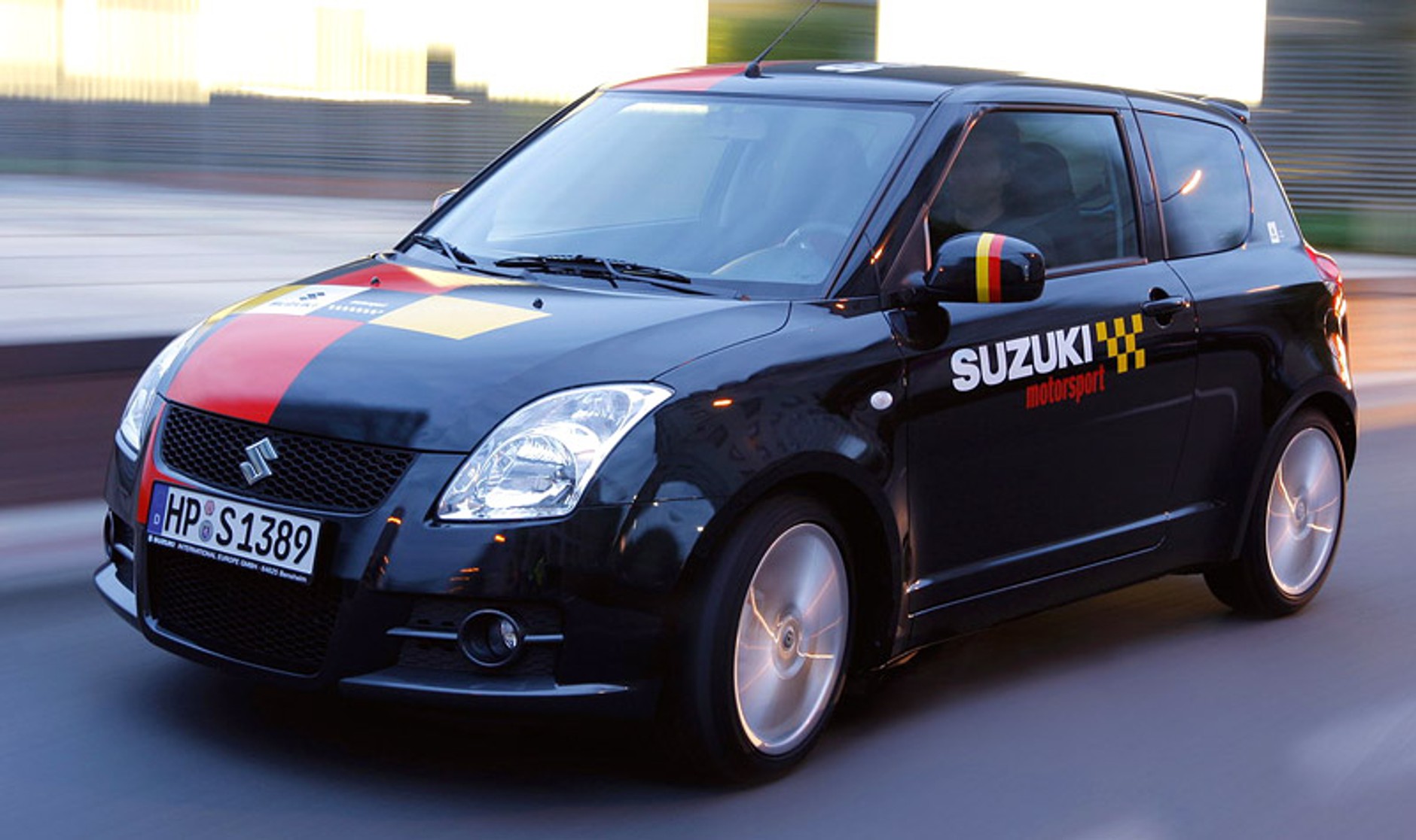 Suzuki Swift Sport „NStyle Rally”: w walecznych barwach wrzucony na ulicę