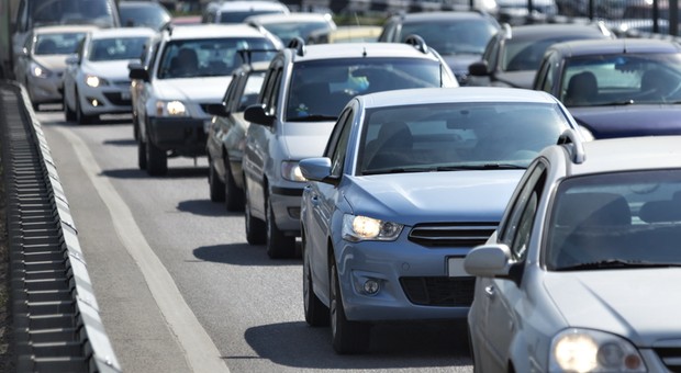Założyłeś nową firmę i chcesz kupić auto? Sprawdź najtańsze kredyty