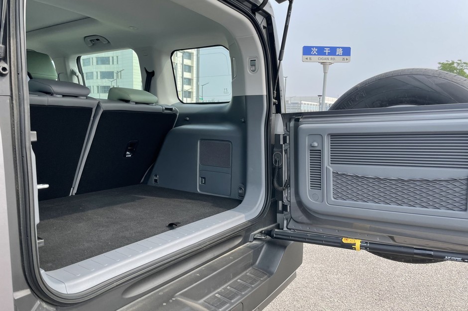 BAIC BJ40
