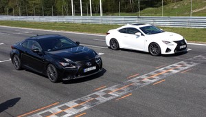 Ben Collins (Stig z Top Gear) czy Klaudia Podkalicka – kto szybszy za kierownicą Lexusa RC F na torze Poznań?