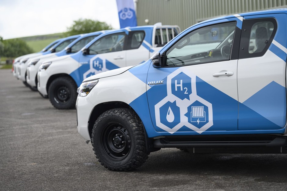 Prototyp Toyoty Hilux H2 (FCEV)