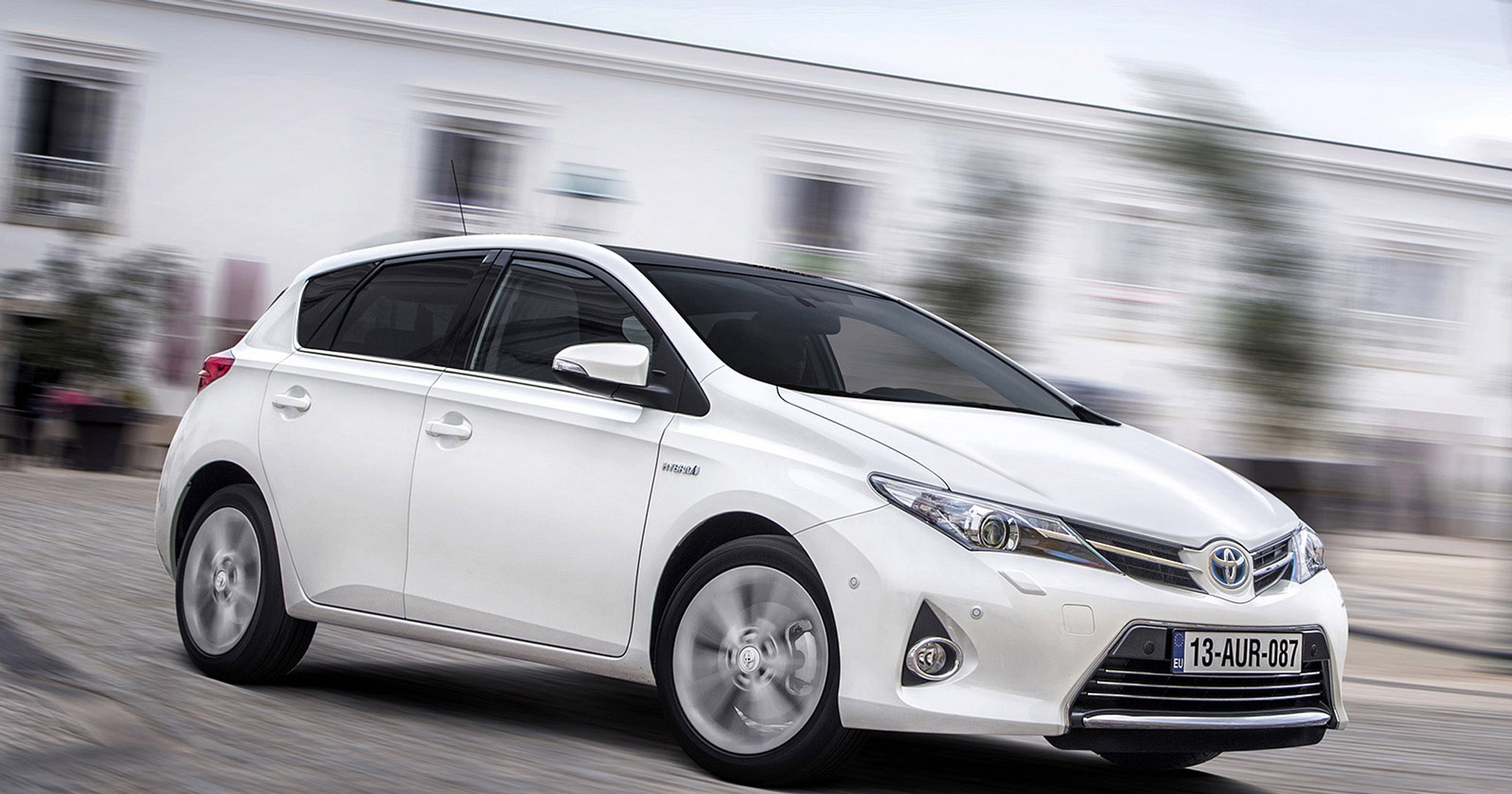 Toyota Auris Hybrid