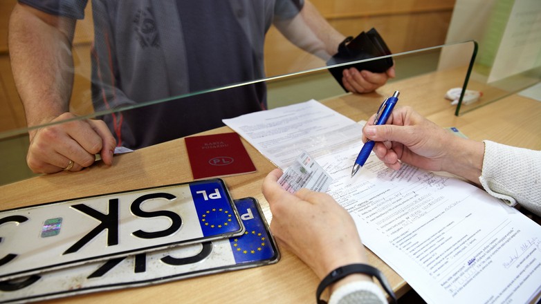 Rejestracja pojazdu - zdjęcie ilustracyjne