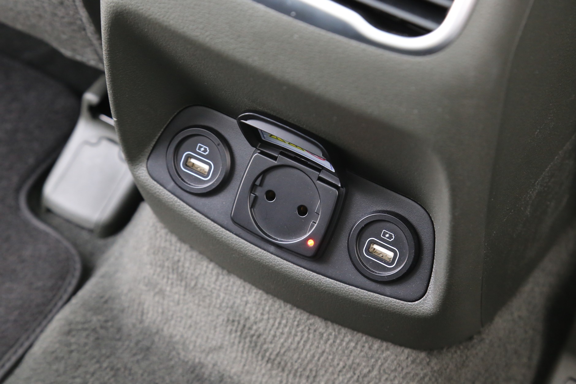 Hyundai Santa Fe Hybryda plug-in 4WD 2021 r. 4. generacja FL