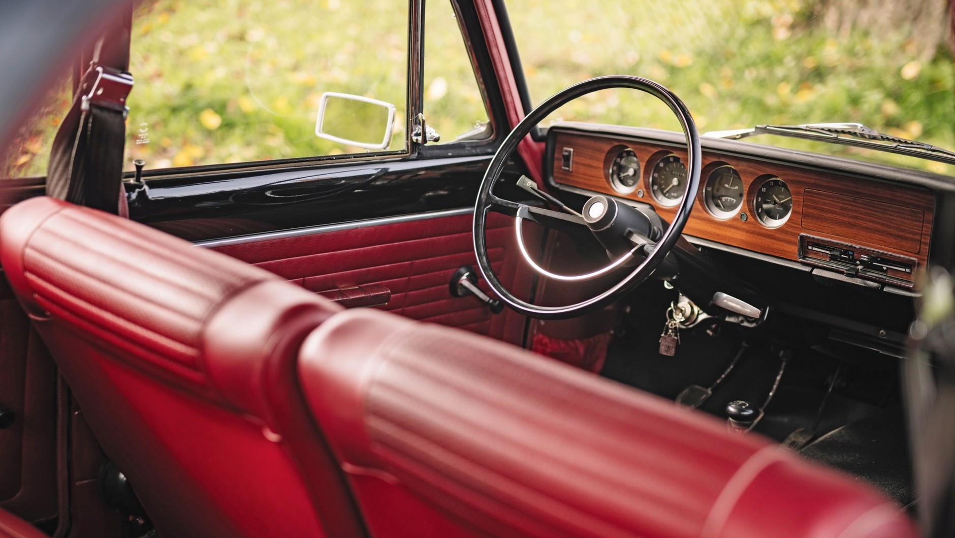 Simca 1300/1500 - wyrafinowany styl dla każdego