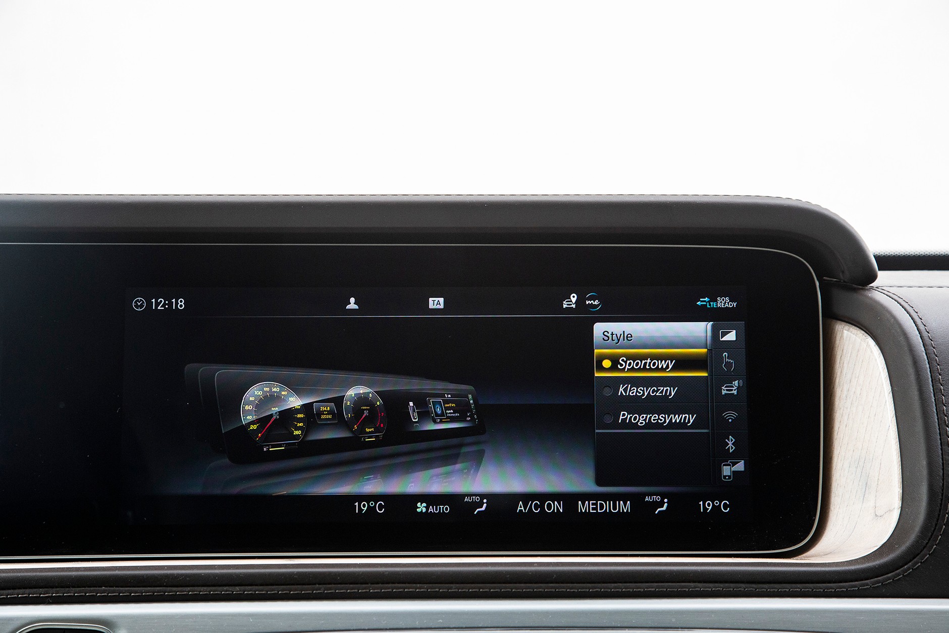 Mercedes G500 - pozostał wierny swoim ideałom