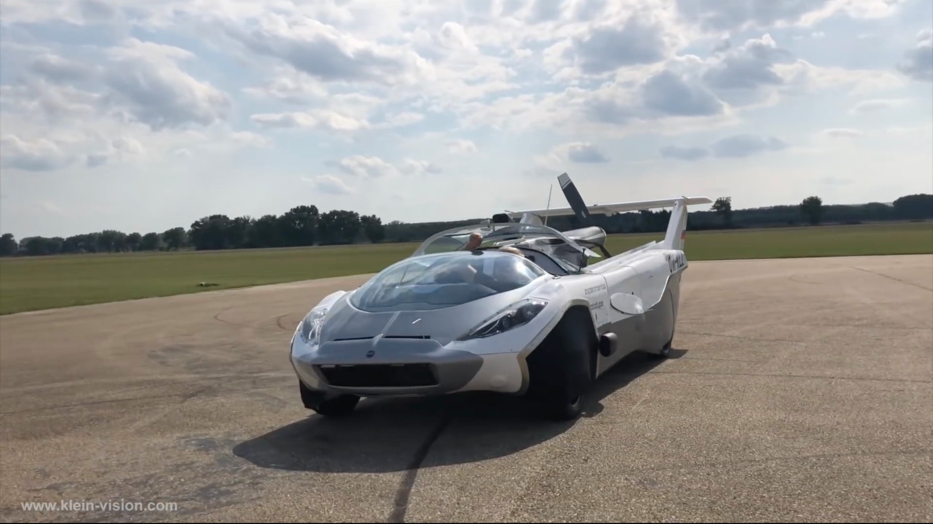 KleinVision AirCar
