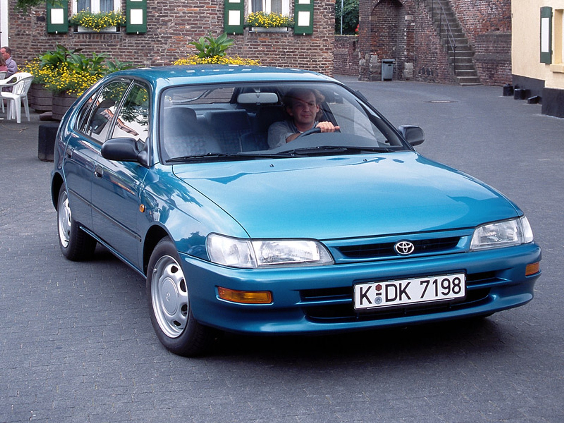 Toyota Corolla: 34 mln egz. w ciągu 42 lat!