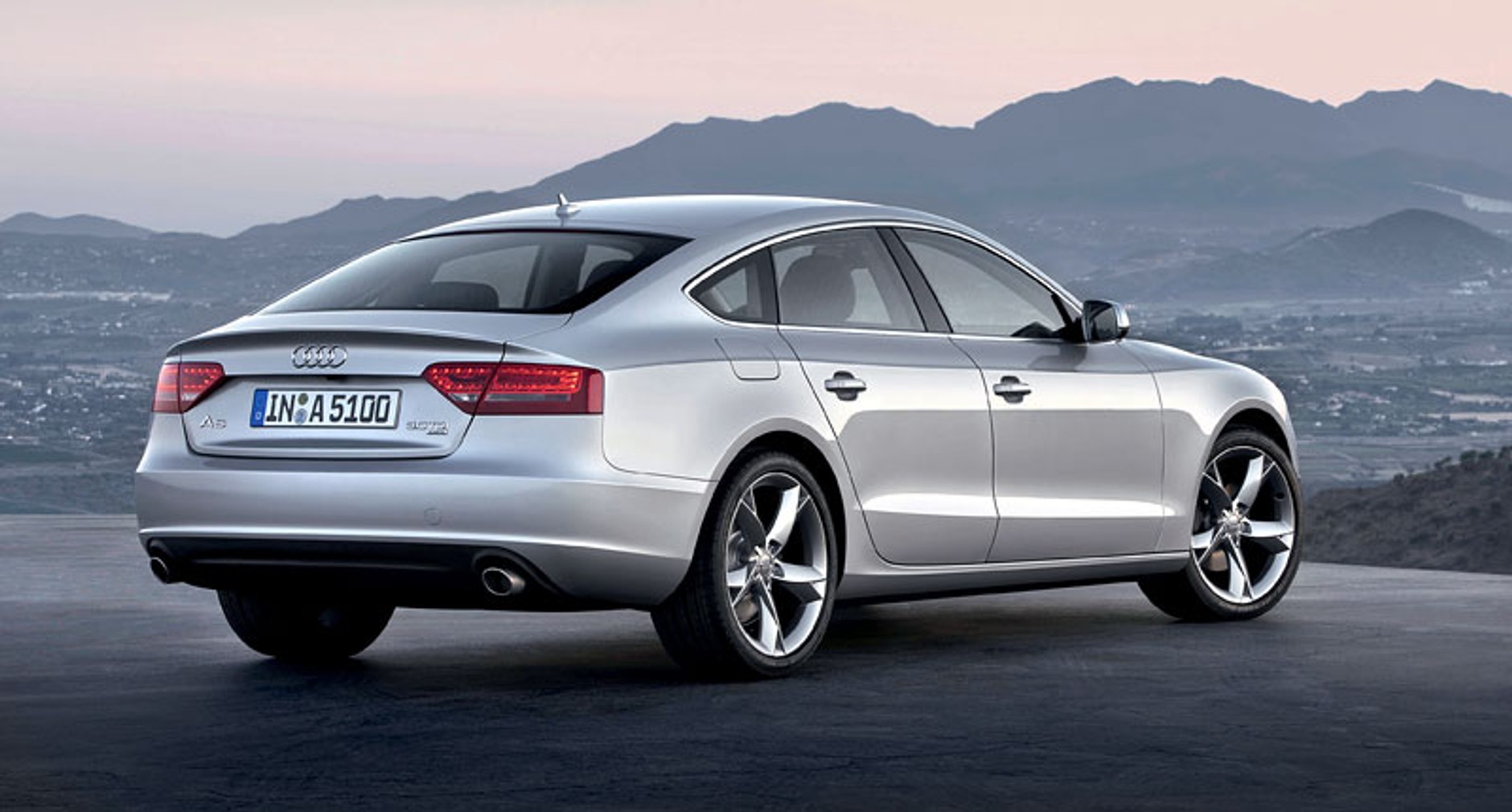 Audi A5 Sportback: Avant(gardowy) liftback już oficjalnie (fotogaleria)