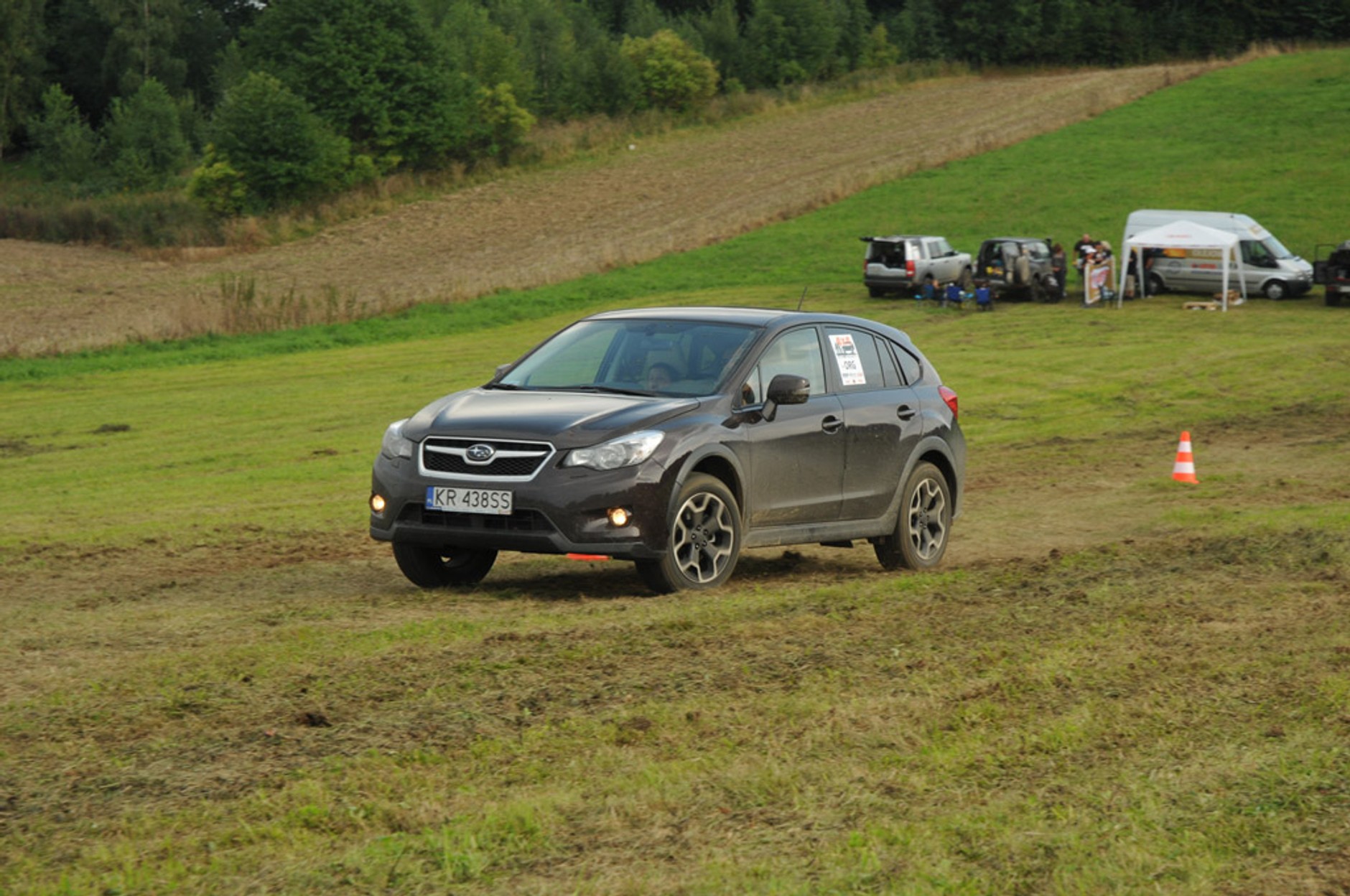 4x4 Family Adventure: baza pod namiotami