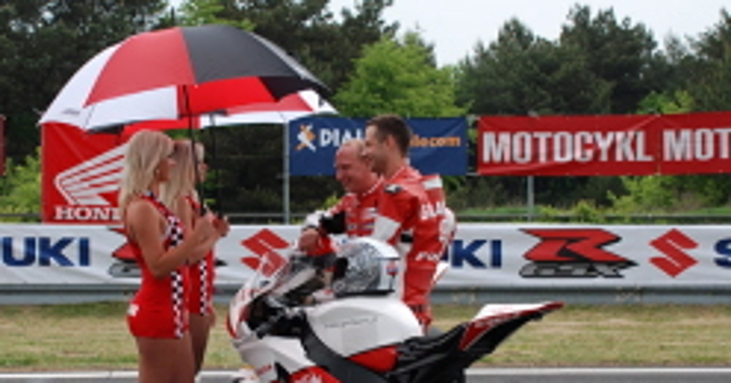 Motocykle: nowy zawodnik w zespole Grausama i Mańkowskiego
