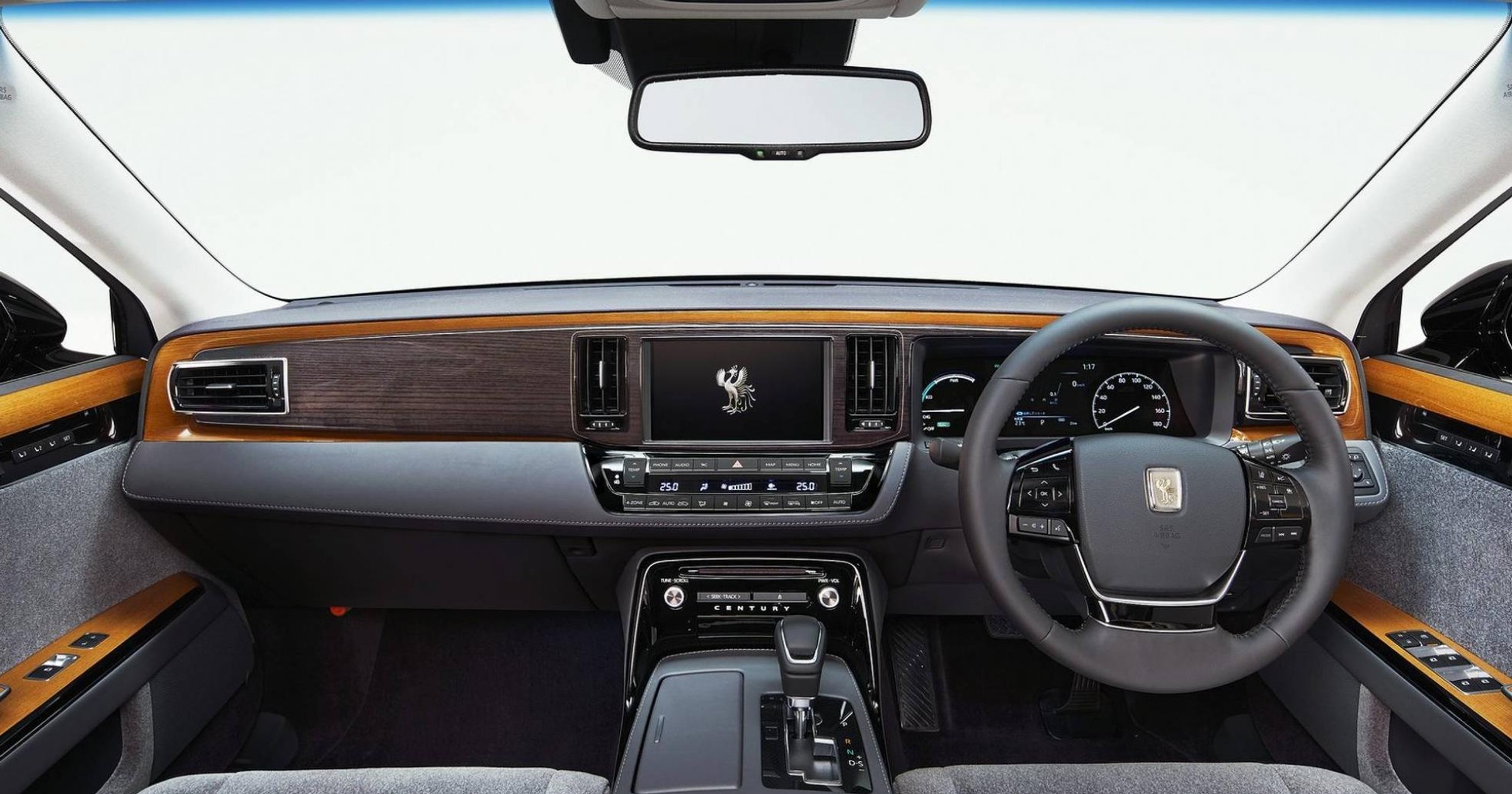 Nowa Toyota Century zamiast Rolls-Royce'a?