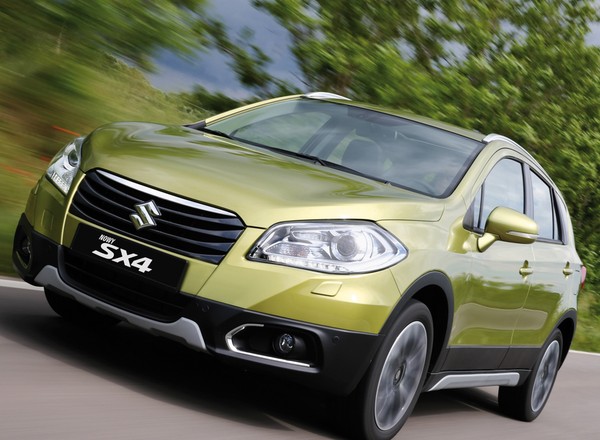 Suzuki SX4: celując w kompakty