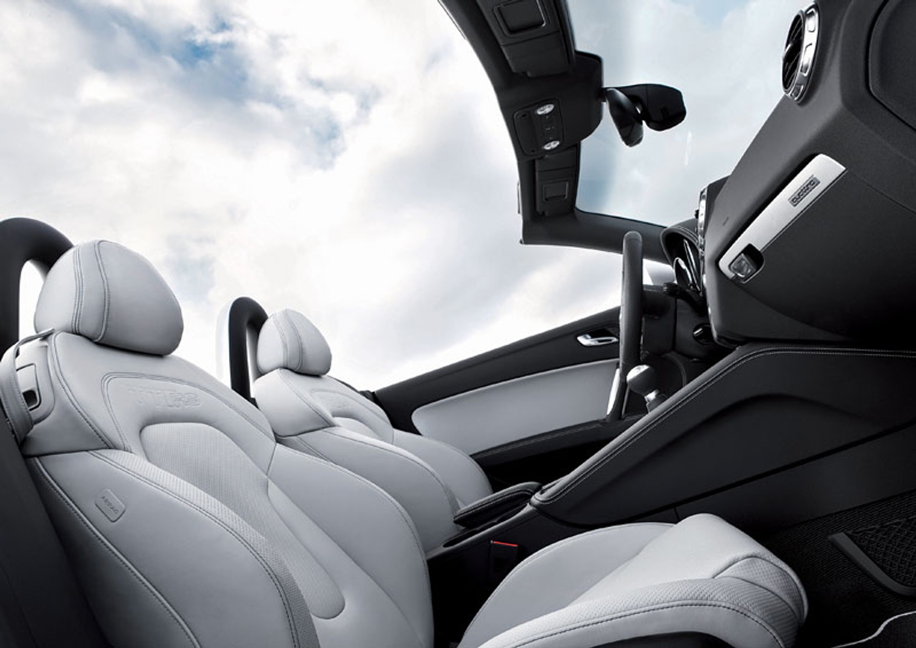 Genewa 2009: Audi TT-RS - fotogaleria