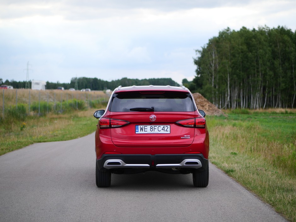 MG ZS Hybrid +