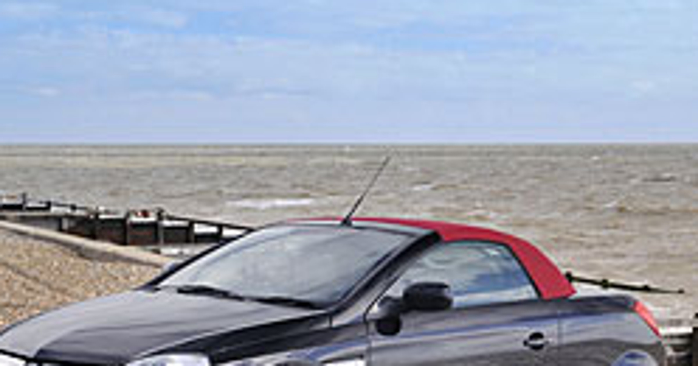Vauxhall Tigra Sport Rouge: CC o wyglądzie kabrioletu