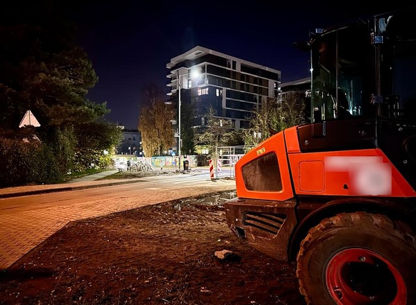 Operator koparki najechał na współpracownika. Tragiczny wypadek w Katowicach