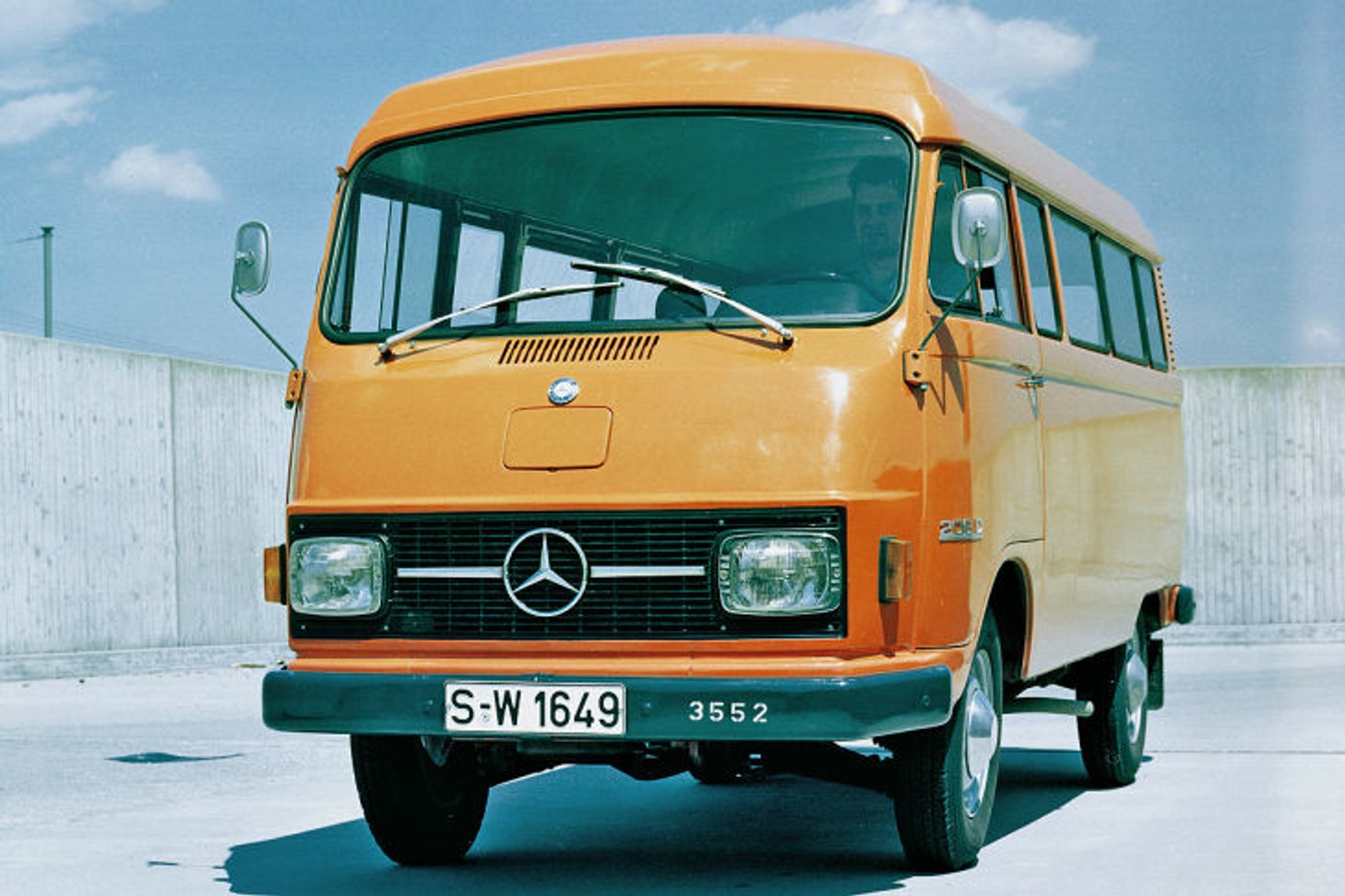 Mercedes 206/207