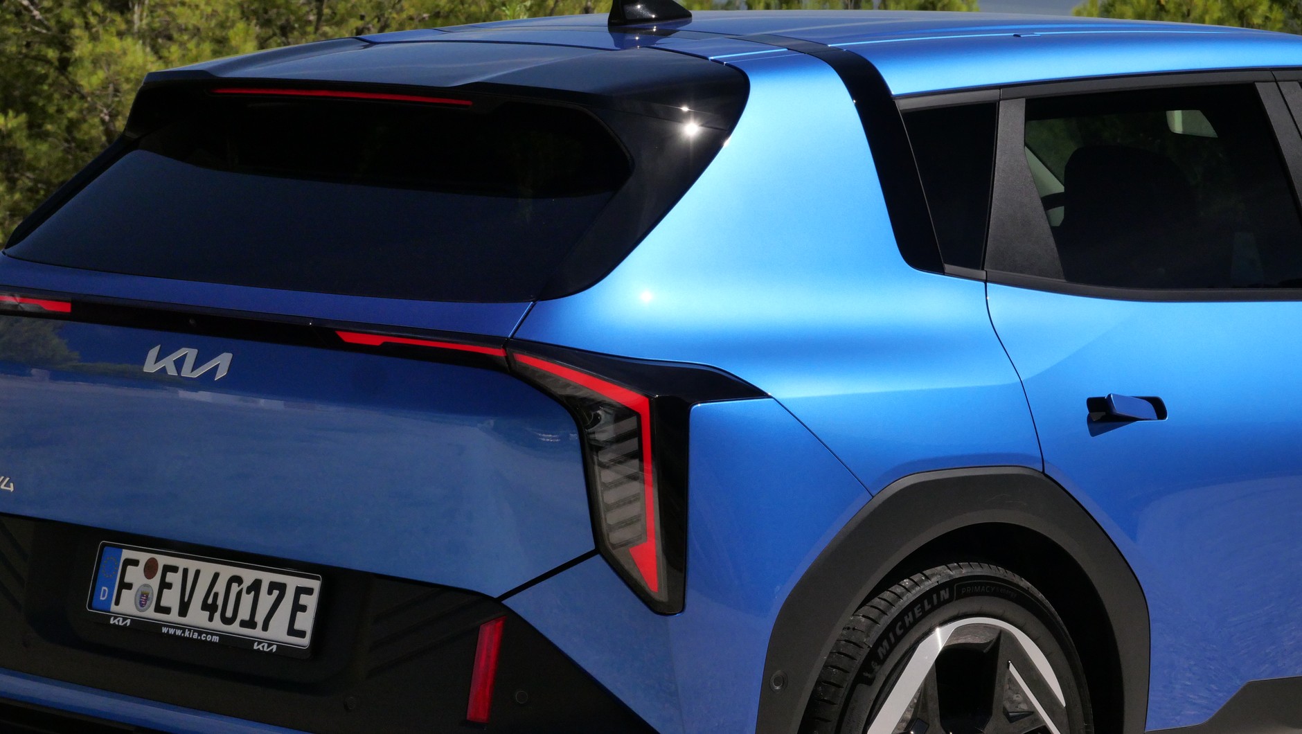 Kia EV4 hatchback, wersja Earth