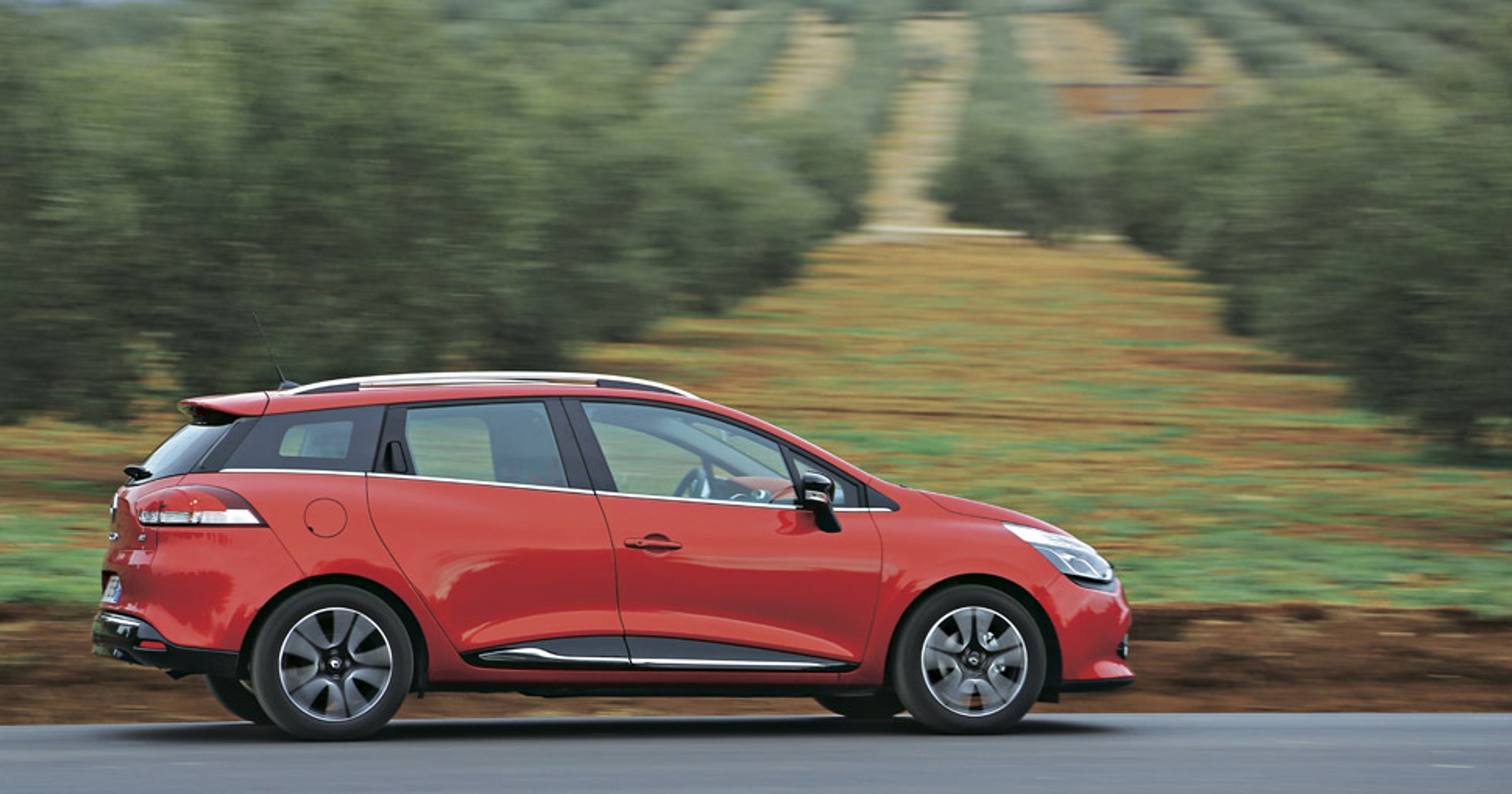 Renault Clio Grandtour: koniec z nudą!