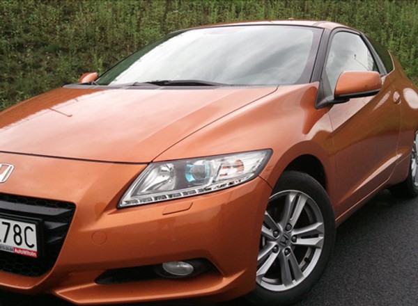 Honda CR-Z - Jaki jest następca słynnego CR-X?
