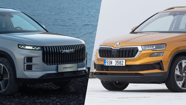Jaecoo 7 (z lewej) i Skoda Karoq