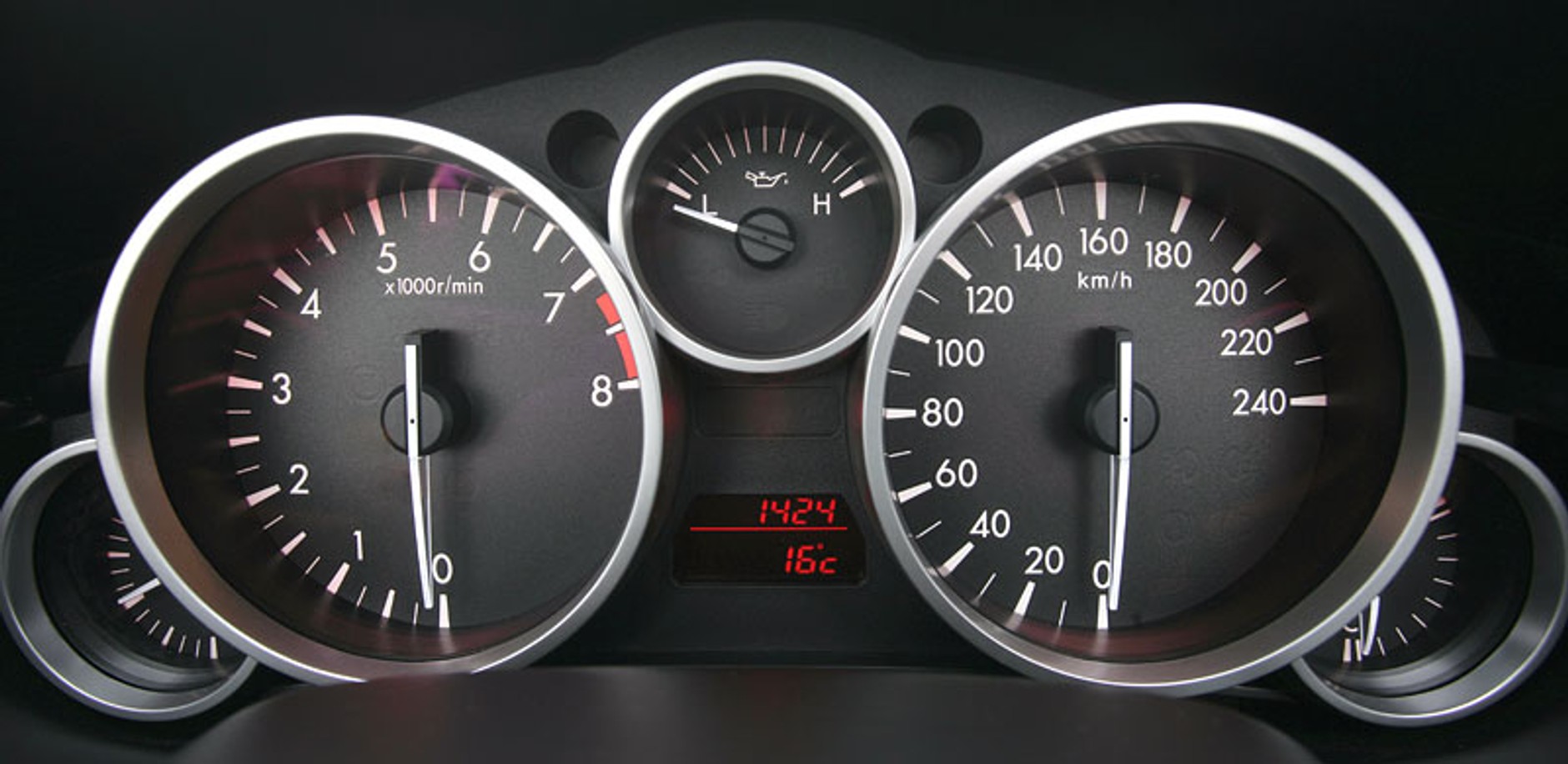 Mazda MX-5 Roadster Coupé: przyjemność przez 365 dni w roku