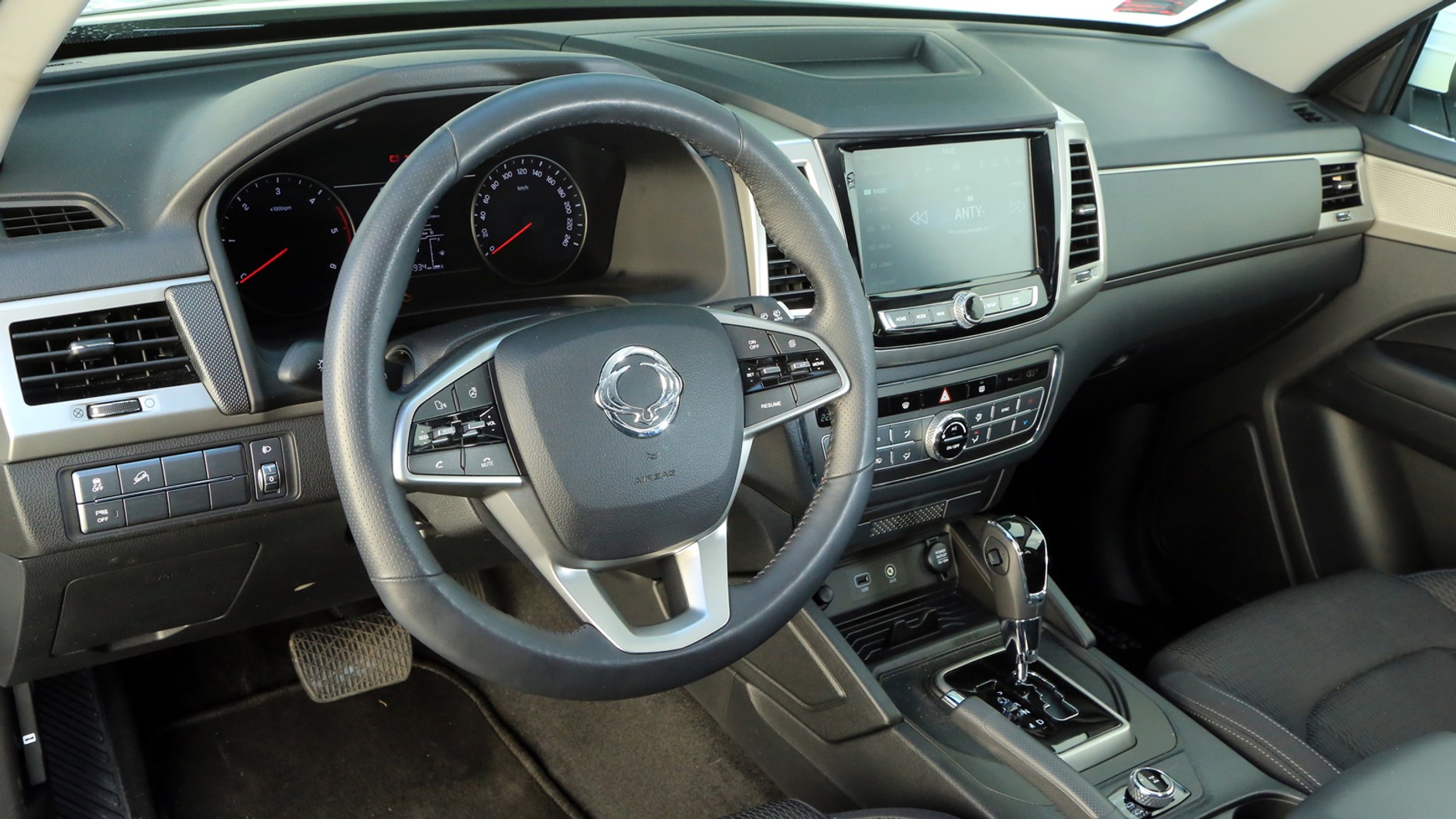 Test | SsangYong Musso 2.2 d