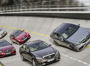 Mercedes-Benz w Detroit + podwójna premiera