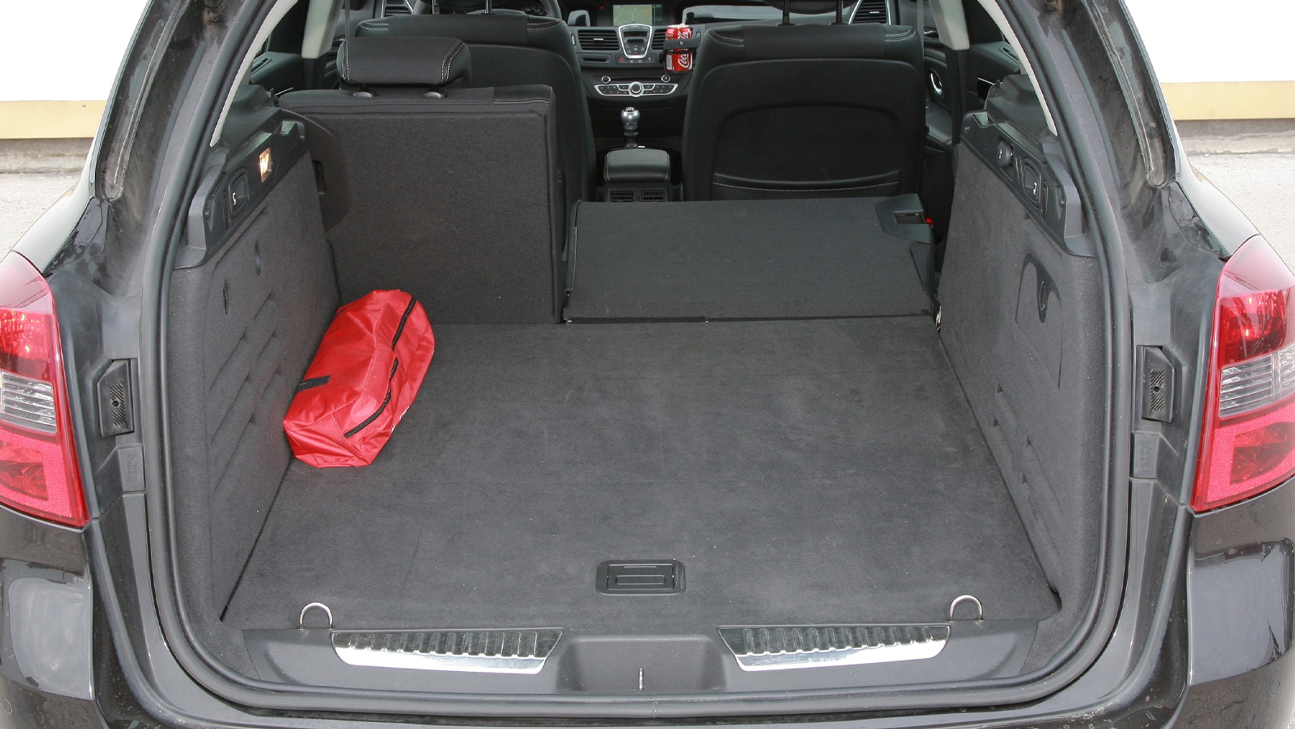 Renault Laguna III (2007-15) – 29 100 zł za 2012 r.