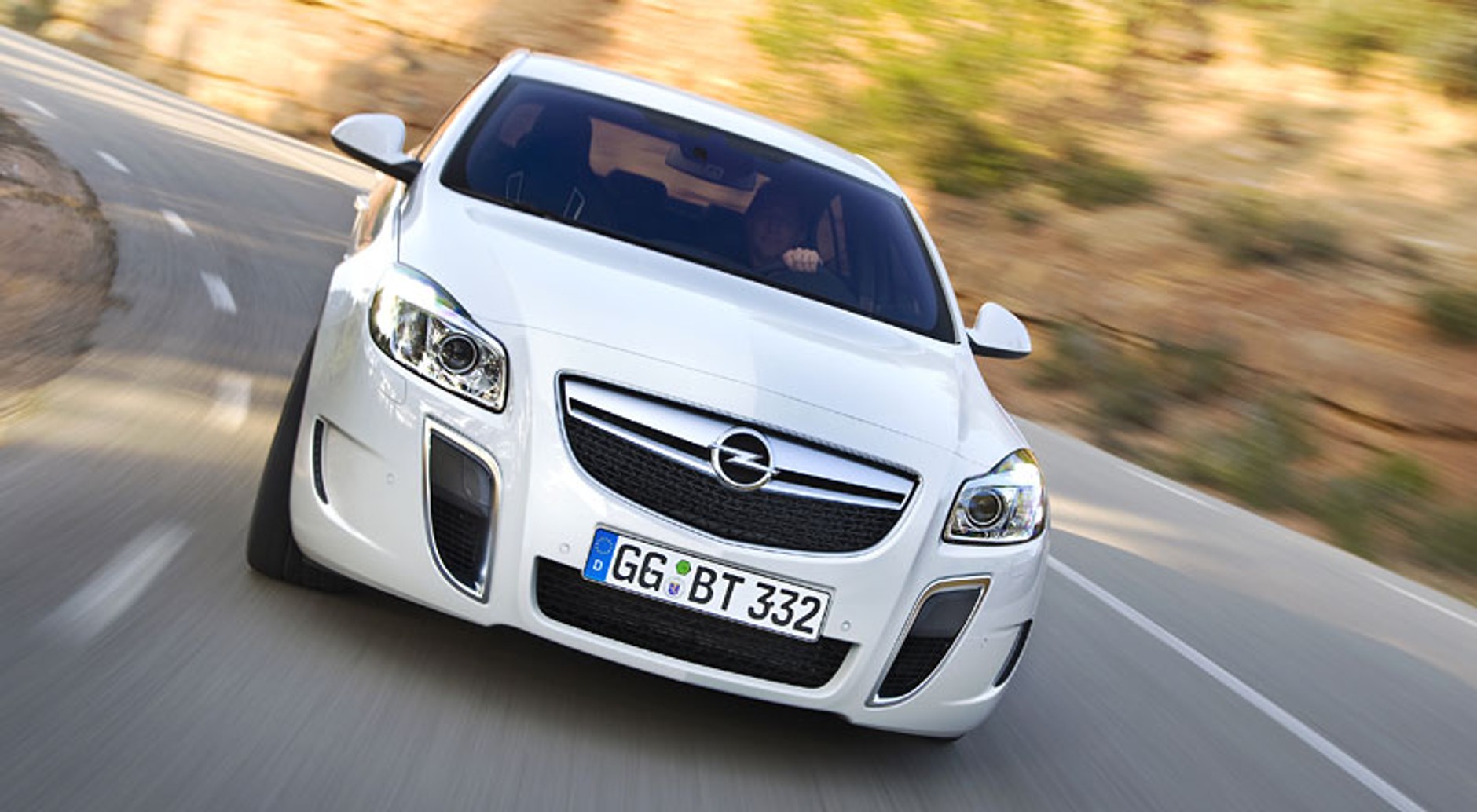 Opel Insignia OPC: sportowa wersja europejskiego Auta roku