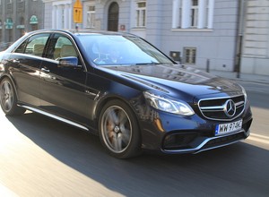 Mercedes E 63 AMG S 4MATIC - Zbyt mocno... wozi na pokuszenie