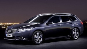 Honda odświeżyła Accorda