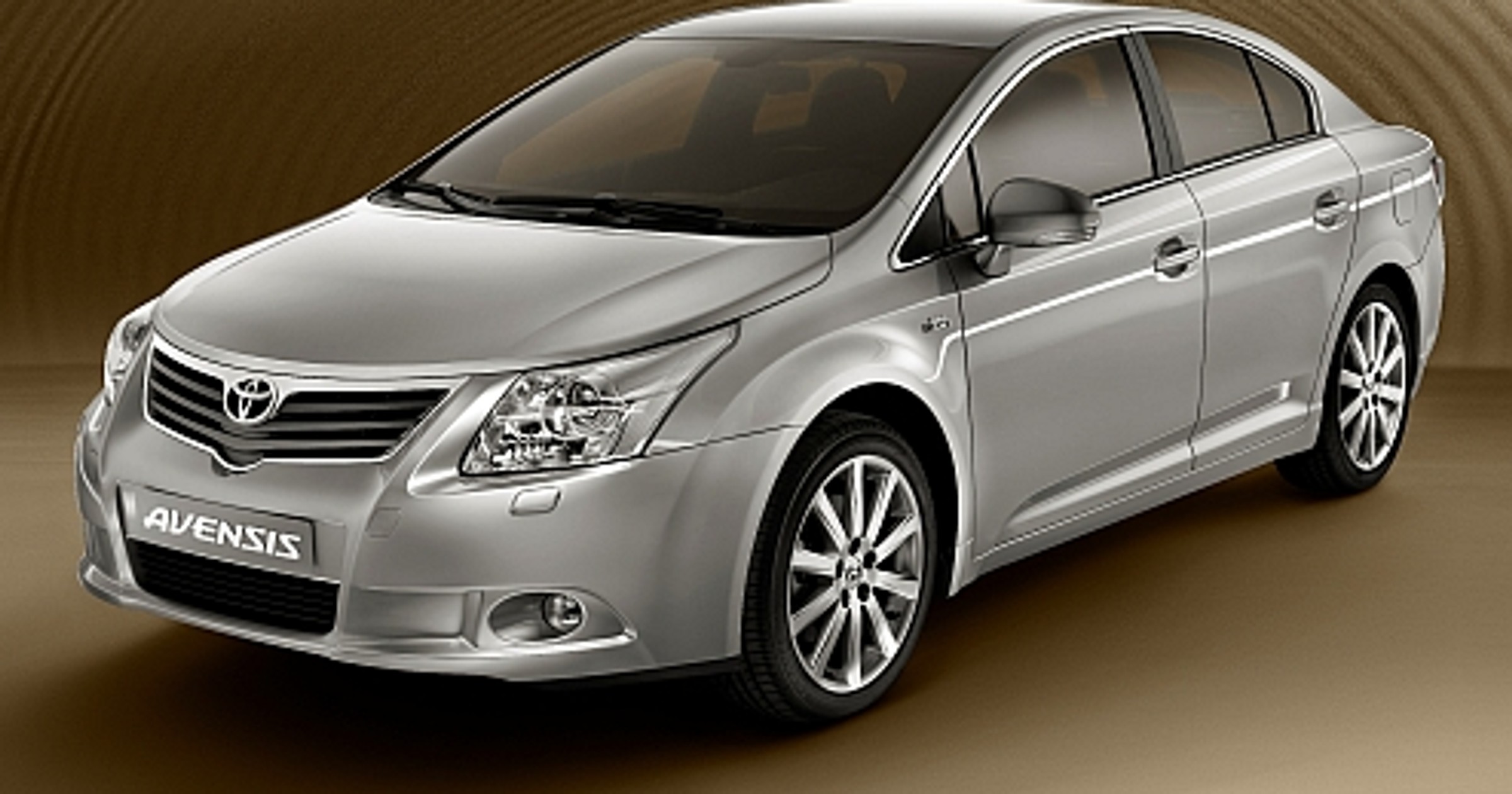 Nowa Toyota Avensis już za 71 500 zł
