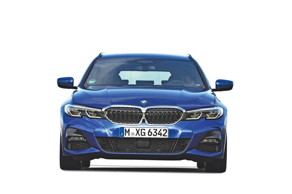 BMW serii 3 Touring kontra Audi A4 Avant