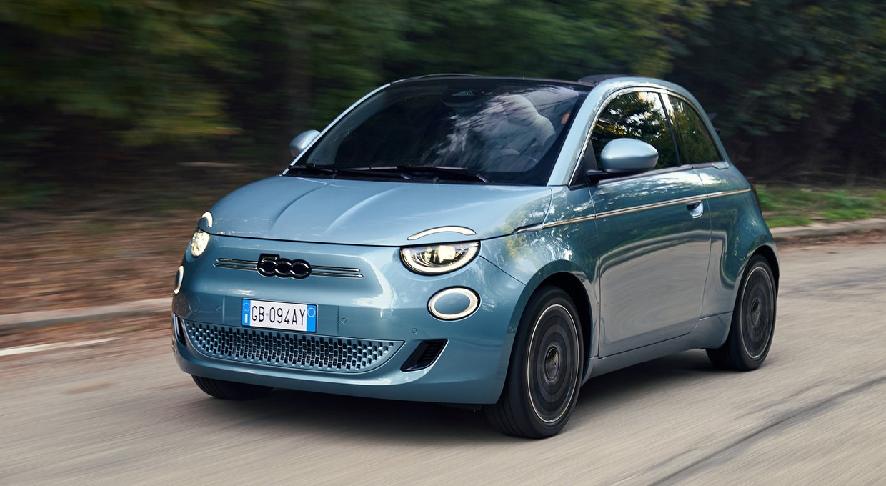 Włosi robią to jako pierwsi. Fiat 500 dostanie silnik spalinowy