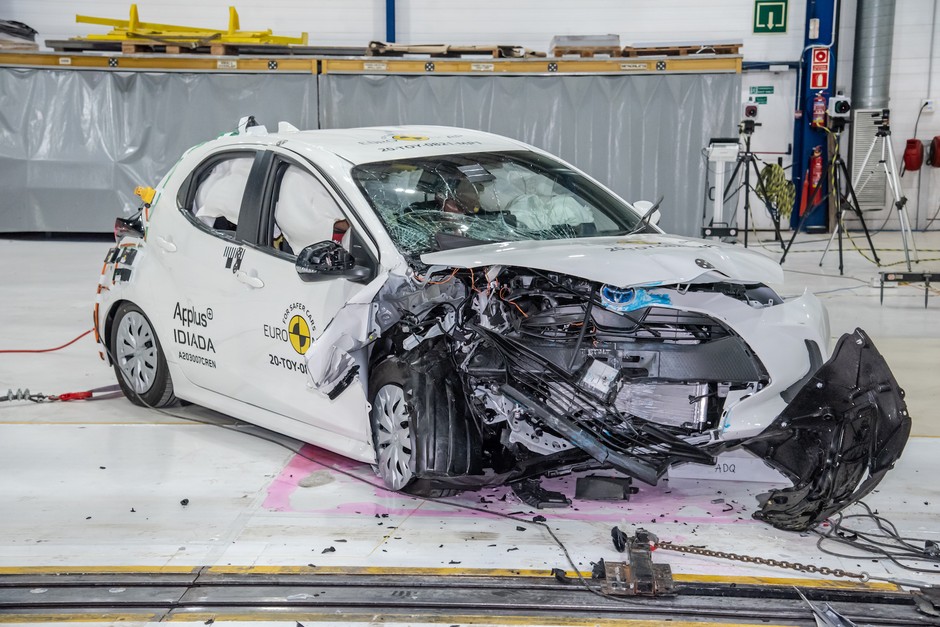 Test zderzeniowy nowej Toyoty Yaris
