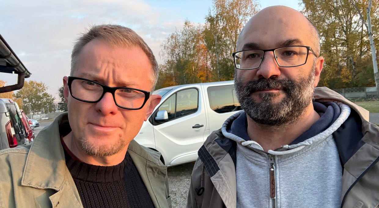 Pojechaliśmy kupić najpopularniejszego na rynku busa do 70 tys. zł. To jak spacer po polu minowym